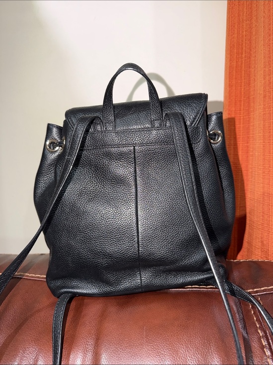 best backpack for women's travel Taygeer Laptop Women, TSA Friendly 40l Carry On Mochila RetailPrice:64.97 The discount code “FIRSTSALE” Color:Black Flames kendall and kylie Backpack